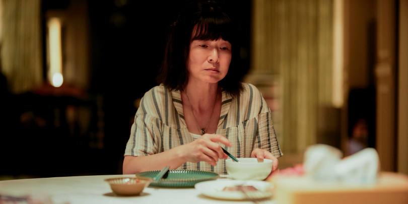 謝瓊煖特別感謝工作人員及劇中的女兒。(圖/Netflix提供)