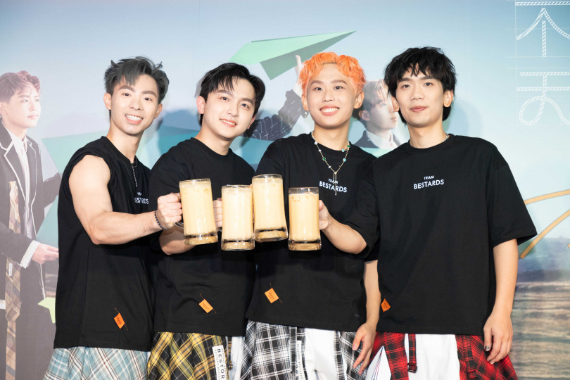 理想混蛋宣布明年將站上高雄巨蛋。(圖/何樂音樂提供)