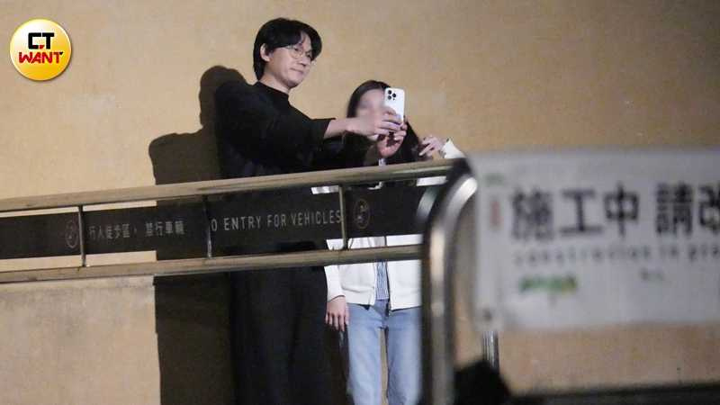 演唱會結束後小玉與粉絲合照。（圖／本刊攝影組）