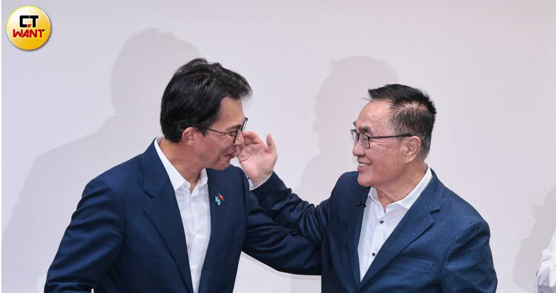藍白在新北的合作態勢未受影響。(圖/黃耀徵攝)
