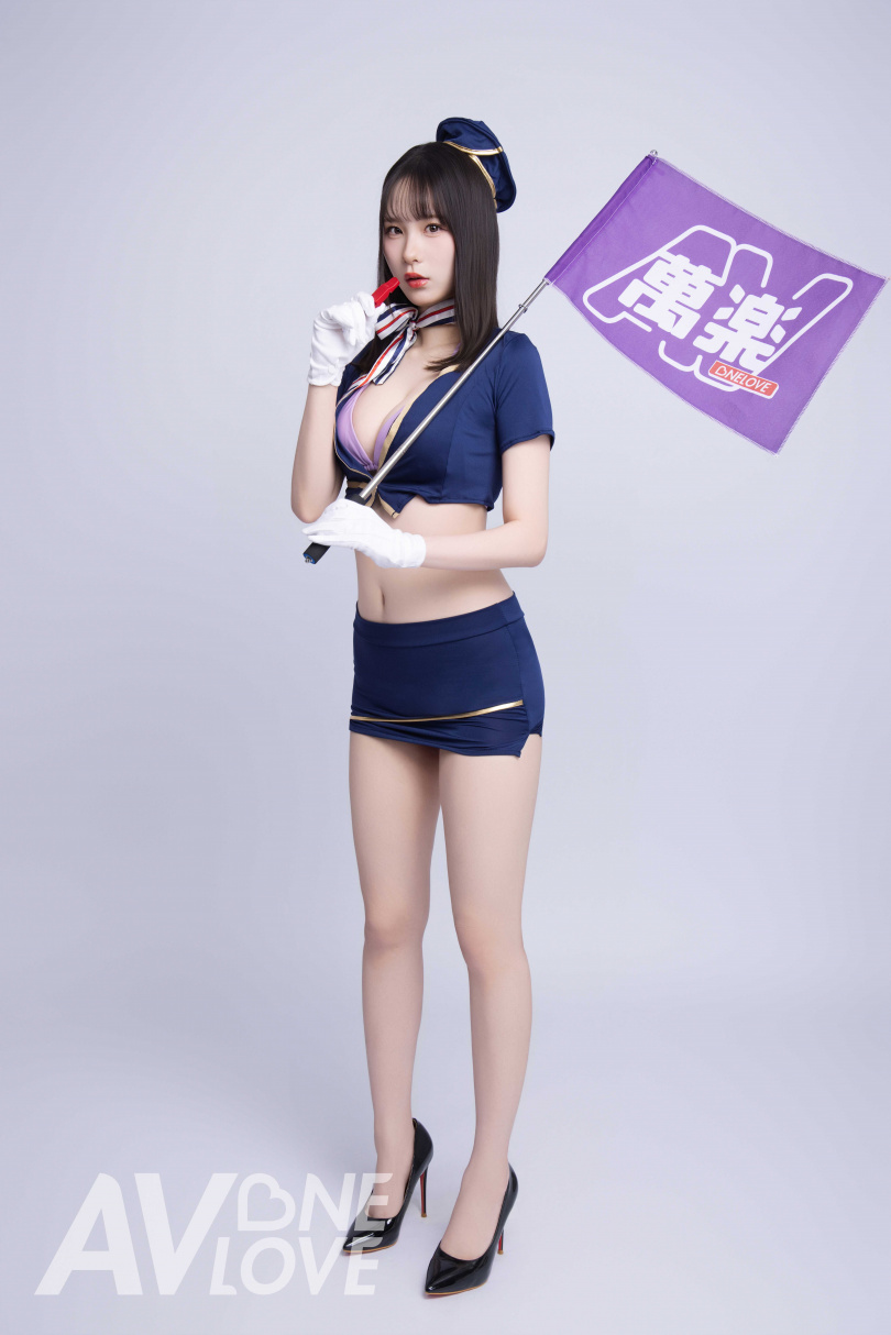 村上悠華透露自己有在努力學中文。（圖／AVOneLove萬楽提供）