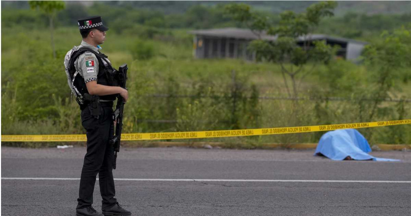 錫那羅亞公路旁現20具遺體　墨西哥幫派內戰再掀血腥。（示意圖／達志／美聯社）