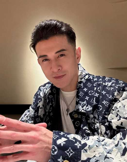 原本星途備受看好,祝釩剛卻染毒自毀前程。(圖/翻攝自祝釩剛IG)