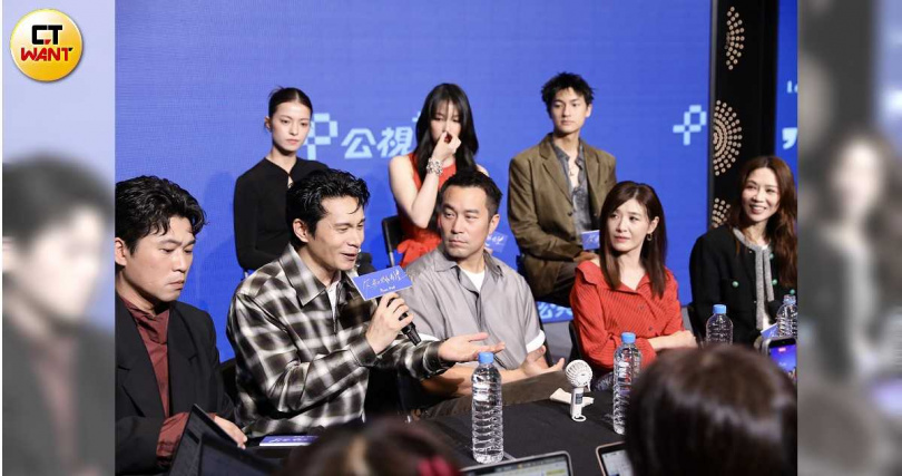 姚淳耀被導演嚴藝文罵到需要去收驚,演員們都頗有同感。(圖/侯世駿攝)