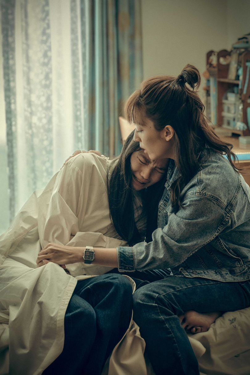 王渝萱與王真琳飆戲，一秒進入角色。（圖／鏡文學）