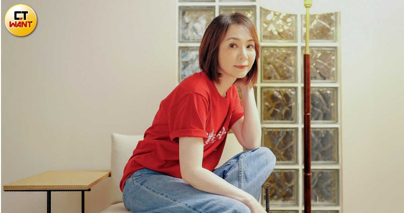 單身的潘儀君不排斥再進入戀愛,但希望能有各自的空間。(圖/焦正德攝)