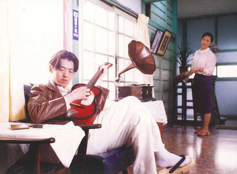 《天馬茶房》集結林強、蕭淑慎、戴立忍、龍劭華、陳明章、陳淑芳、葉天倫等知名實力派演員同台演出。（圖／青睞提供）