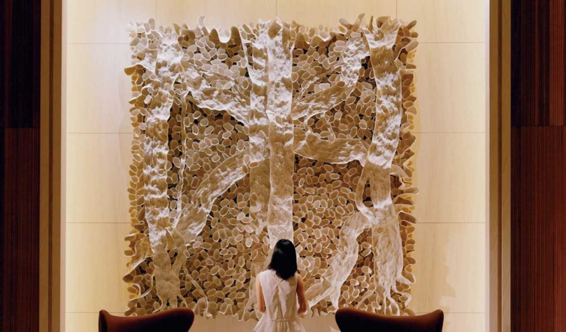 「詠藝」特別攜手國內知名藝術家，為社區公共空間量身設計包括雕塑、畫作等藝術作品。（圖／詠藝提供）