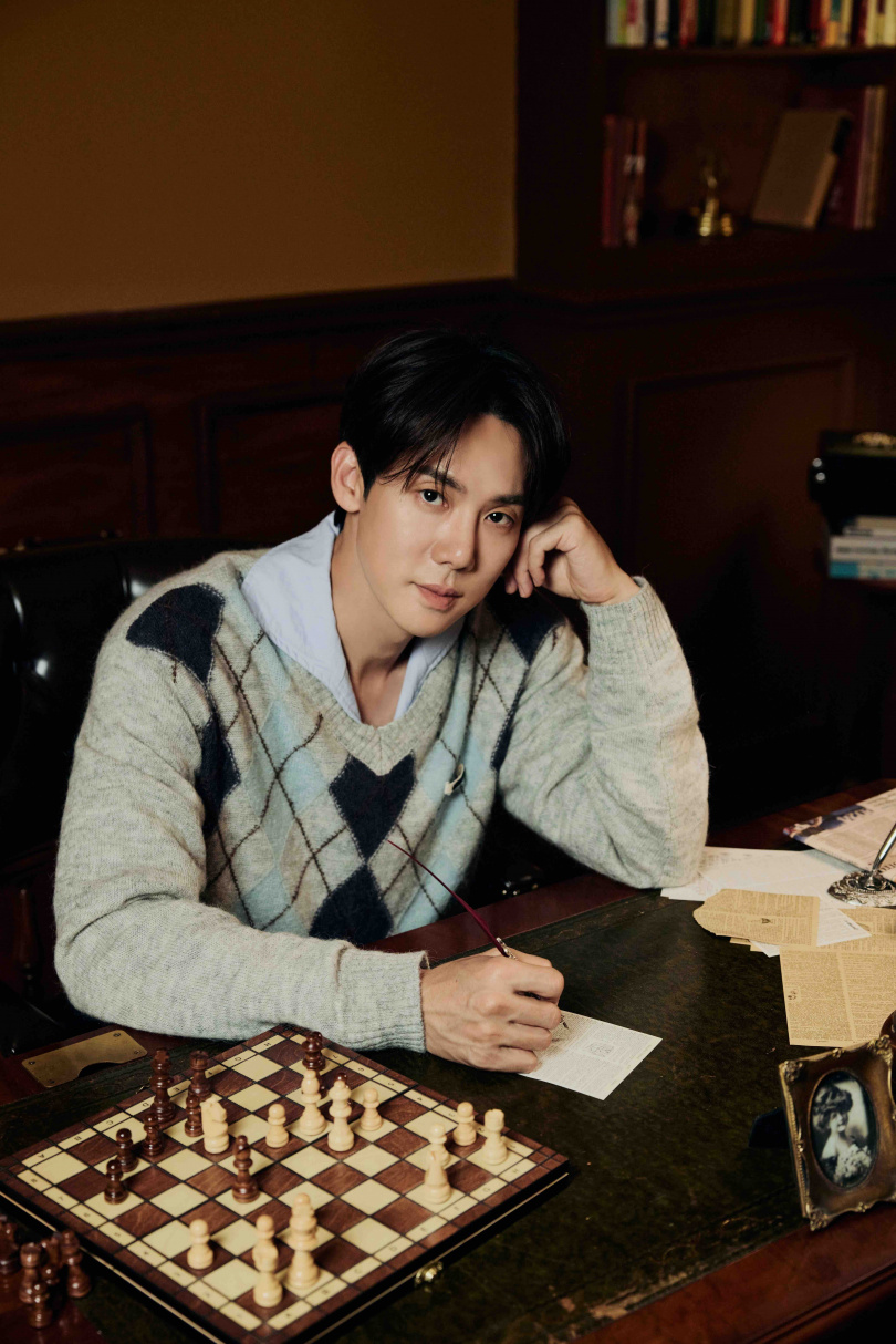 柳演錫在《現在撥打的電話》展現出高冷霸總的強大氣場，讓觀眾完全沉浸於他的演技之中。（圖／瑞田文創提供）