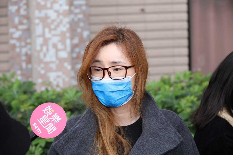 未婚妻Rena要求民視負起責任，主動面對復健等賠償。（圖／蘇聖倫攝）