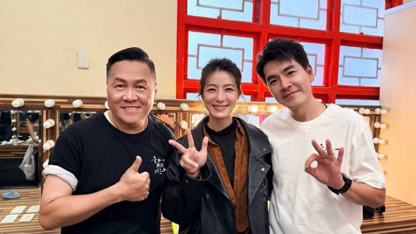 王傳一、朱德剛《壹加一剛好比三小》台北場邀賴雅妍擔任嘉賓。（圖／嚞娛樂）