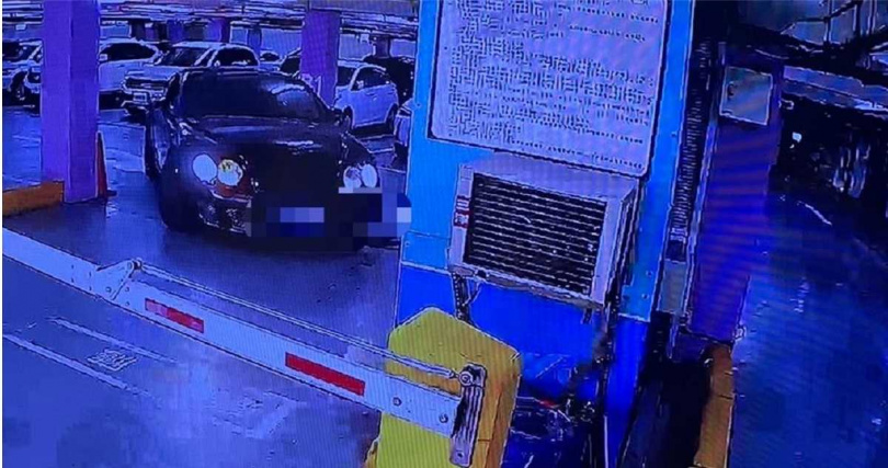 警方調閱監視器，發現徐少東最後將車開到高醫地下停車場，隨後下車徒步往同盟路方向，也就是愛河一帶後失聯。（圖／報系資料照）
