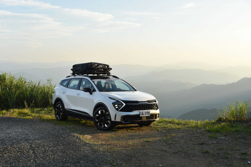 新推出的Adventure Edition特仕版，以X-line 4WD車款為基礎，新增11項專屬Outdoor配備與配件，滿足更多喜歡戶外活動的玩家需求。（圖／台灣森那美起亞提供）