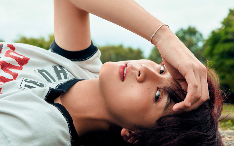 楷燦挑戰成熟風格，展現與以往不同的魅力。（圖／SM Entertainment提供）