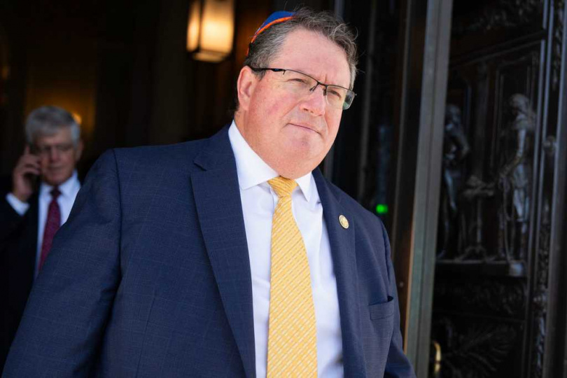 美眾議員范恩提案授權川普併吞格陵蘭，稱其為「國家安全資產」。