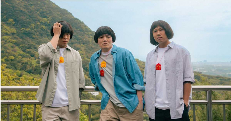 玖壹壹在MV中以「豬哥亮頭」造型亮相。(圖/混血兒娛樂提供)