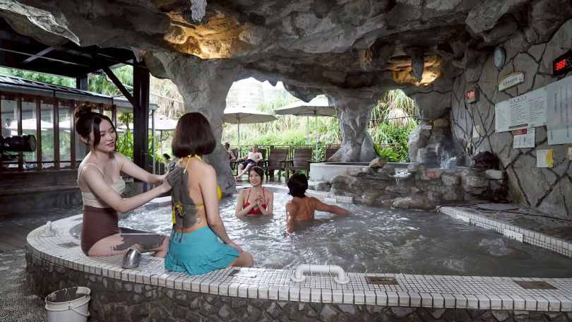 關子嶺泥漿溫泉為世界三大泥漿溫泉之一極具特色。（圖片提供/臺南市水利局）