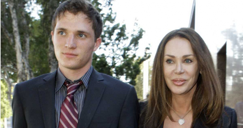 大衛．布倫宣稱打造超豪華車迷俱樂部『The Bunker』，吸金逾6千萬元台幣，卻遭控根本不存在。