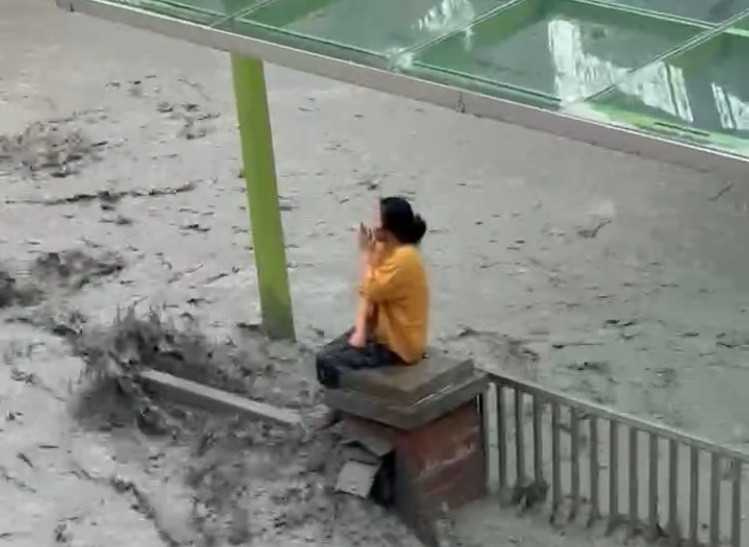 消防局共接獲374件報案，263件受困通報。（圖／翻攝自記者爆料網）