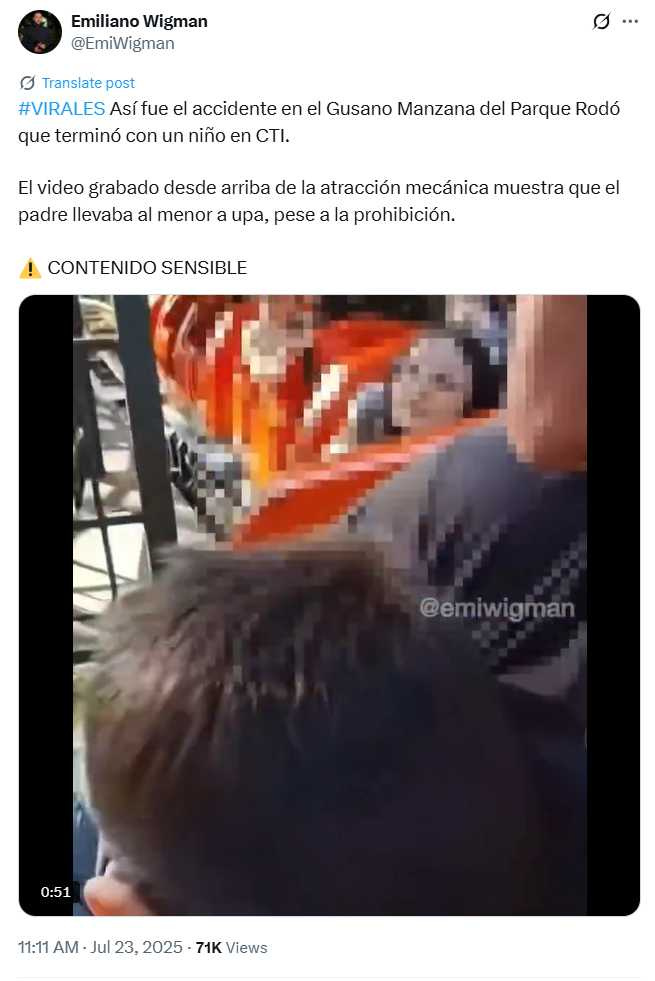 父親違規讓2歲男童坐在腿上乘坐雲霄飛車，最終導致墜落事故。（圖／翻攝自X）