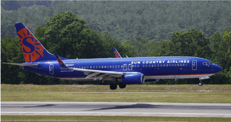 乘客情緒失控並高喊飛機要墜毀，導致機組決定轉降芝加哥。