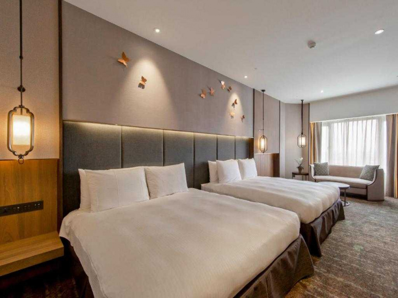 扣38,000點可獲得台中福華大飯店「精緻客房平日住宿券乙張」。(圖/業者提供)