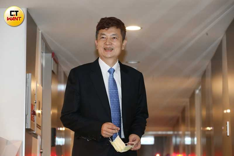 保險界對於醫療險去住院化理賠政策，多表示支持。圖為壽險公會理事長陳慧遊。（圖／趙世勳攝）