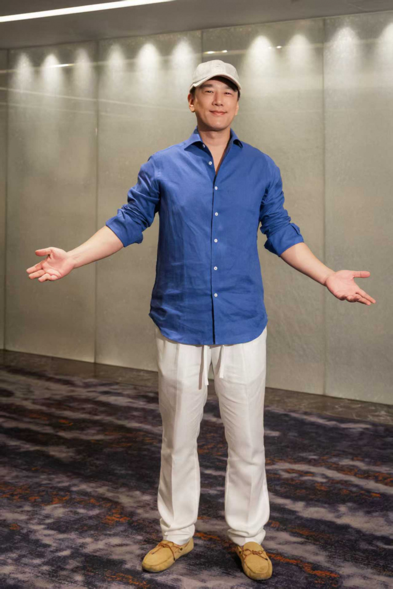 王耀慶在《“騙騙”喜歡你》挑戰唱跳王心凌〈愛你〉。（圖／兩岸電影展提供）