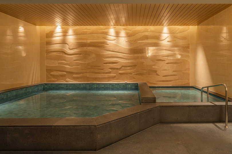 由於是日系酒店品牌，在館內7樓還設置三溫暖大浴場讓住客能消除疲憊。（圖／高雄日航酒店提供）