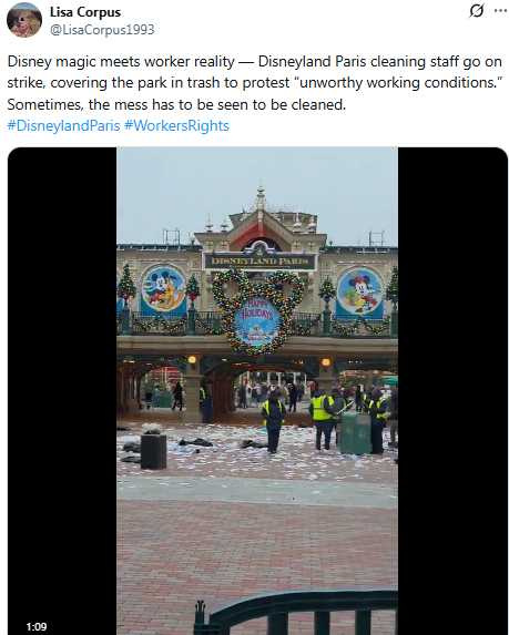 清潔員罷工期間，巴黎迪士尼樂園內部步道堆滿垃圾，與過往夢幻整潔形象大相逕庭，令遊客錯愕不已。（圖／翻攝自X@LisaCorpus1993）