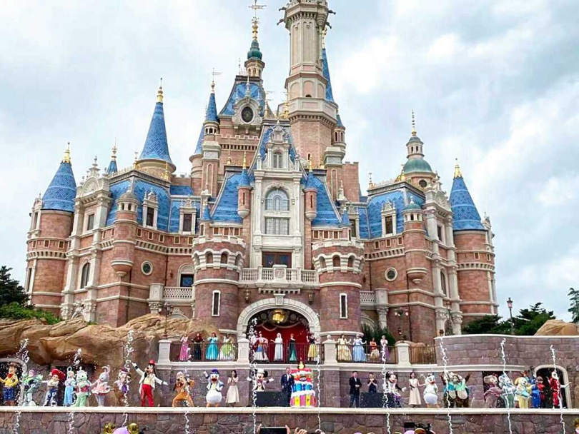 社群上意見兩極，有人力挺員工、有人痛批罷工方式「毀掉孩子的第一次迪士尼記憶」。（示意圖／達志／美聯社）