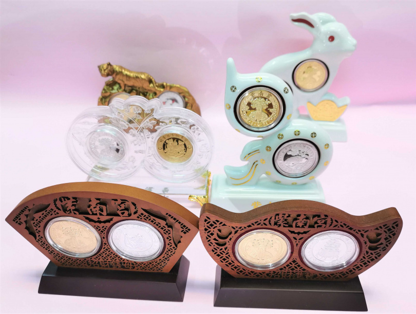 「舊錢母」12生肖越多越齊全，合起來的力量更大，12生肖齊全旺財化煞力量更大。（圖／楊登嵙提供）