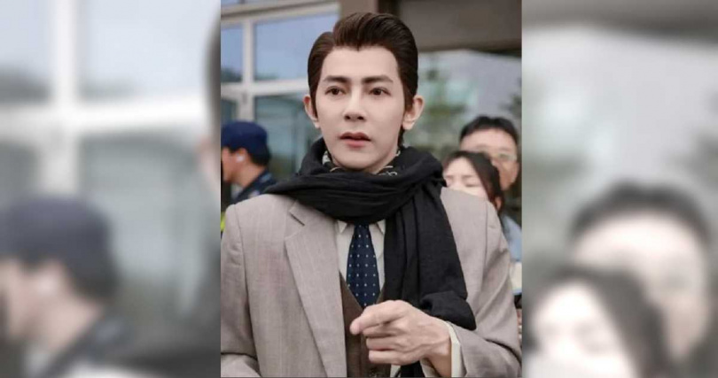 汪東城日前被拍到照片精緻五官被質疑臉蛋再升級，網友還形容他像「蛇精男」。（圖／翻攝自小紅書）