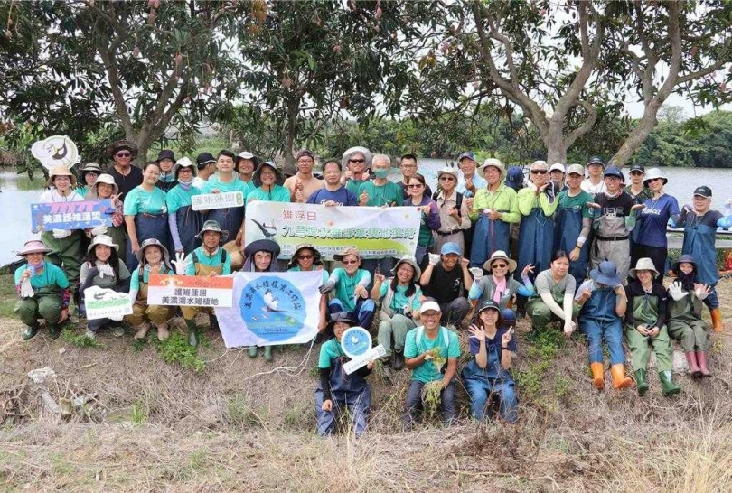 林業保育署嘉義分署25日於嘉義縣水上鄉塗溝村舉辦「雉浮日—九芎埤水雉浮葉棲地復育」活動，集聚來自各地等致力於保育水雉的民間團體與志工夥伴共襄盛舉。（圖／翻攝畫面）