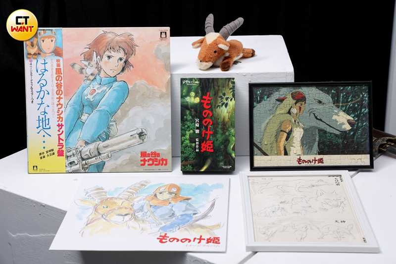 袁漠遙的宮崎駿收藏，不僅是具欣賞價值，也是反映她對角色性格的認同。（圖／林士傑攝）