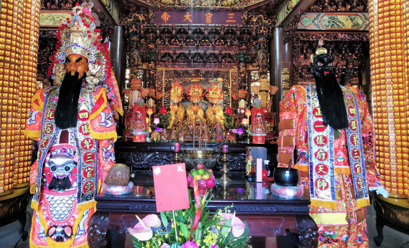 台中四張犁三官堂三官大帝。(圖/楊登嵙提供)