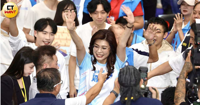 國民黨全國代表大會今日在台北舉行,黨內各大諸侯都到場。(圖/方萬民攝)