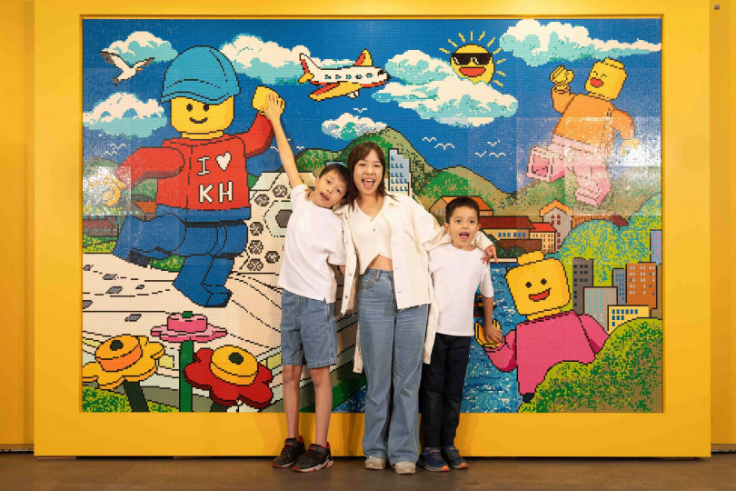 創意無限! 邀樂高專業認證大師黃彥智與12所偏鄉小學共600位學生，用近10萬顆顆粒共創「樂高雄」畫（圖／樂高提供）