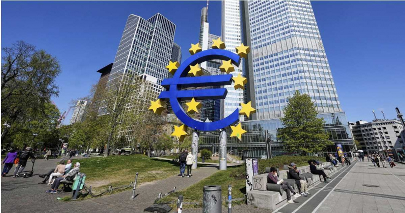 川普再宣布對歐盟商品加徵50%關稅。(圖/達志/美聯社)