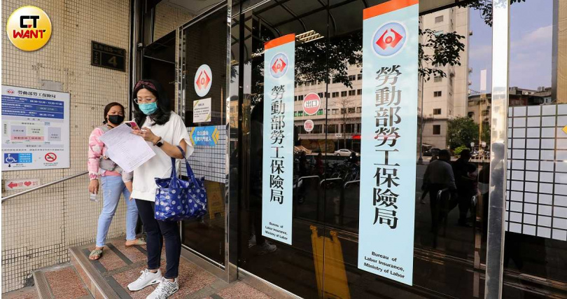 勞動部稱希望透過更多管道宣導勞工權益。（示意圖／方萬民攝）