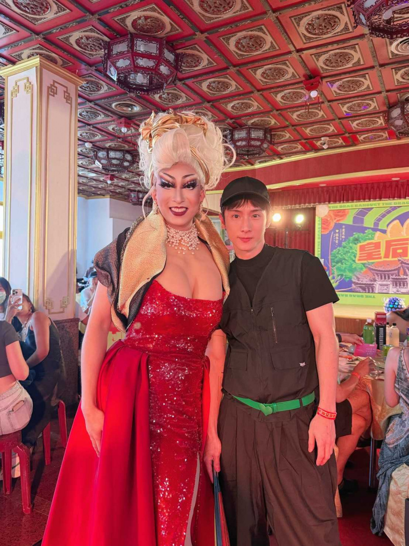 阿本共襄盛舉。（圖／Sunday Sisterhood提供）