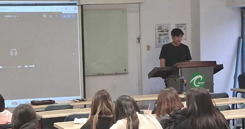 吳亦偉到台北海大擔任講座導師。（圖／台北海大提供）