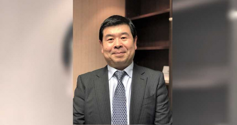 日立與永大一直有密切合作,看好永大經營表現,如今計劃「完全收購」,圖為日本日立總公司大樓及台灣日立電梯董事長金原慶武。(圖/報系資料照)