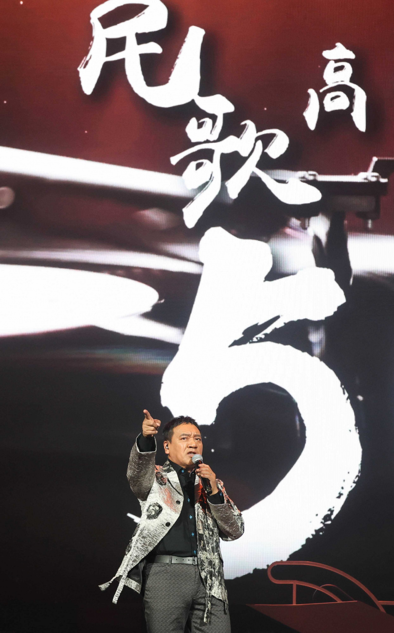 施孝榮哽咽向歌迷道別。（圖／寬宏藝術提供）