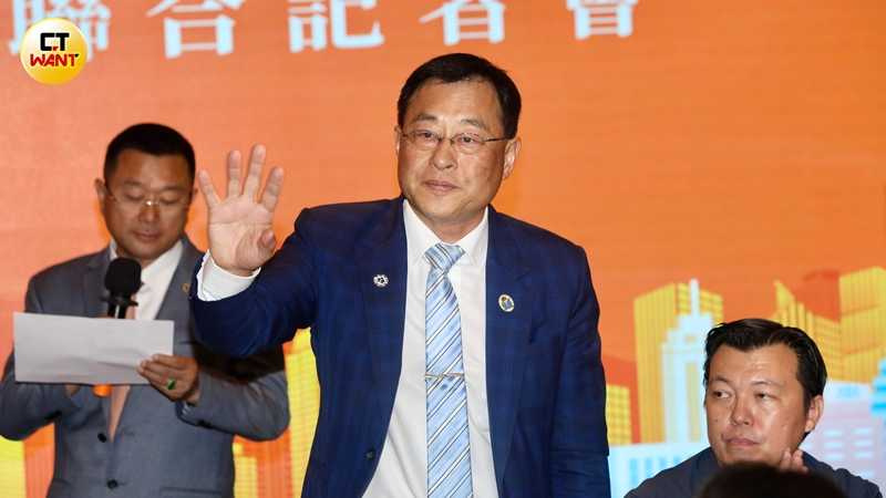王瑞祺與眾多房仲業大老都一致認為,第2戶貸款應該放寬到8成,較能為交易量帶來實質動能。(圖/方萬民攝)