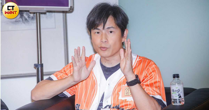 孫協志揭當年藝人怕當兵的原因。(圖/趙文彬攝)