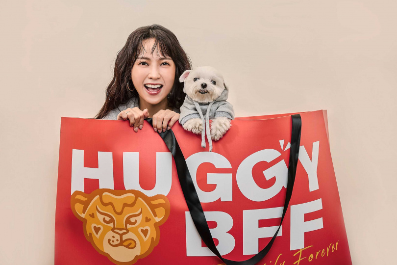 大元與愛犬「小柱」一起穿母子裝，直呼超可愛。（圖／LAVIDO提供）