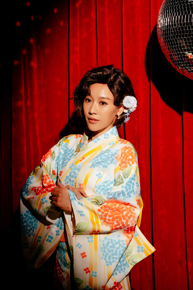 《櫻子媽媽與他的三個男人》方宥心擔任女主角演繹櫻子媽媽30年的歲月。(圖/瘋戲樂工作室提供)