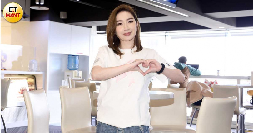 許維恩表示目前恢復良好，正式復工。（圖／侯世駿攝）