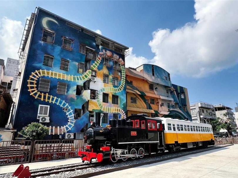 「2025高雄乘風而騎」首場活動「三民火車快飛單車微旅行」將於9月21日在台鐵三塊厝車站登場。（觀光局提供）